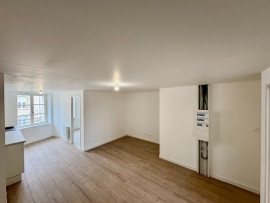 
                                                                                        Location
                                                                                         Appartement F2 lumineux de 41m² + wifi