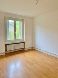 
                                                                                        Vente
                                                                                         Appartement F5 - 80m² - SAINT-JULIEN-LES-METZ