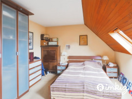 
                                                                                        Vente
                                                                                         Appartement familial 4 pièces, dernier étage, vue