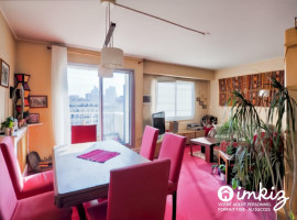 
                                                                                        Vente
                                                                                         Appartement familial 4 pièces, dernier étage, vue