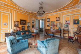 
                                                                                        Vente
                                                                                         Appartement familial à La Muette