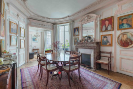 
                                                                                        Vente
                                                                                         Appartement familial à La Muette