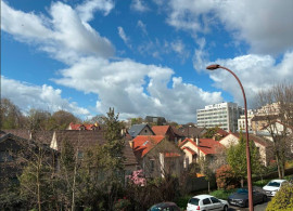 
                                                                                        Vente
                                                                                         Appartement familial à Versailles