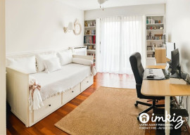 
                                                                                        Vente
                                                                                         Appartement familial à Versailles
