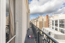 
                                                                                        Vente
                                                                                         Appartement familial avec balcon