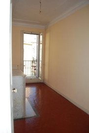
                                                                                        Location
                                                                                         Appartement Haussmannien de plus de 100M2