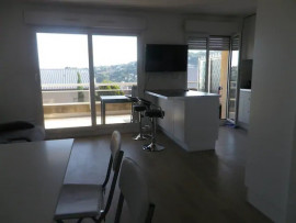 
                                                                                        Location
                                                                                         appartement lumineux avec vue mer