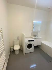 
                                                                                        Location
                                                                                         APPARTEMENT LUMINEUX EN EXCELLENT ETAT - VITRY 94