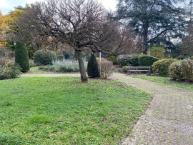 
                                                                                        Vente
                                                                                         Appartement lumineux  proche Monts d’Or