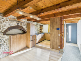 
                                                                                        Vente
                                                                                         Appartement - Maison centre village