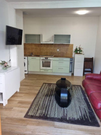 
                                                                                        Location
                                                                                         Appartement meublé 2 pièces