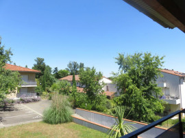 
                                                                                        Location
                                                                                         Appartement meublé 2 Pièces, Parking sous-sol priv