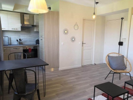 
                                                                                        Location
                                                                                         appartement meublé 25 m² - 1 pièce