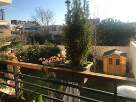 
                                                                                        Location
                                                                                         Appartement meublé 3 pièces de 65 m²