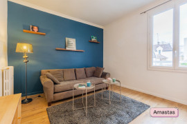 
                                                                                        Location
                                                                                         Appartement meublé 3 pièces - Refait à neuf - Première Location