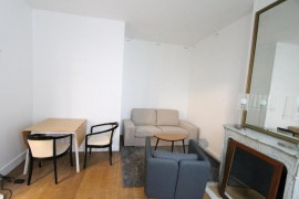 
                                                                                        Location
                                                                                         Appartement meublé  32 m² Paris 07