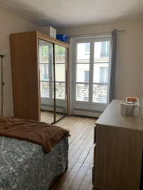 
                                                                                        Location
                                                                                         Appartement meublé 33 m²