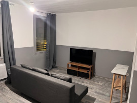 
                                                                                        Location
                                                                                         Appartement meublé 39m2 Narbonne