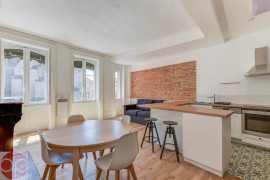 
                                                                                        Location
                                                                                         Appartement Meublé 47,23 m²-2pièces-1chambre