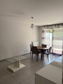 
                                                                                        Location
                                                                                         Appartement meublé 73 m2 Garage & Terrasse