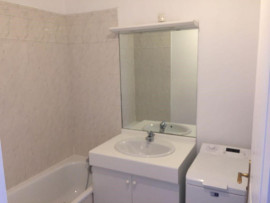 
                                                                                        Location
                                                                                         Appartement meublé à louer avec Parking compris