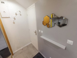 
                                                                                        Location
                                                                                         Appartement meublé avec 2 coins nuit