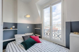 
                                                                                        Location
                                                                                         Appartement meublé de 18 m2