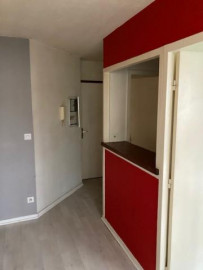 
                                                                                        Location
                                                                                         Appartement meuble de 2 pieces 32m2 a Lyon