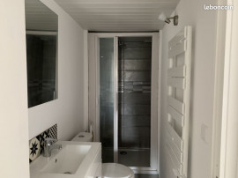 Location
Appartement meublé de 52 m2 - Lille Moulin - 2590104