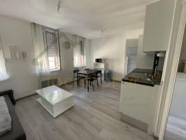 
                                                                                        Location
                                                                                         Appartement meublé en duplex - 3 pièces - 50 m²