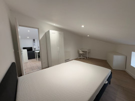 
                                                                                        Location
                                                                                         Appartement meublé F2 lumineux de 43m² + wifi