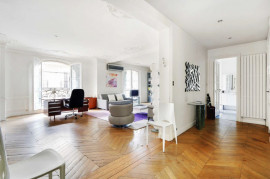 
                                                                                        Location
                                                                                         Appartement meuble magnifique 2BR/ Spontini