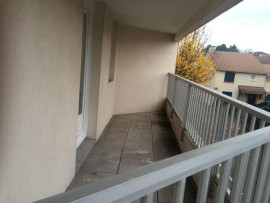 
                                                                                        Location
                                                                                         Appartement meublé, rénové,confortable tout équipé