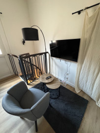 
                                                                                        Location
                                                                                         Appartement meublé T1 23.98m² à Poitiers