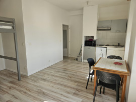 
                                                                                        Location
                                                                                         Appartement meublé T1 25m² à Angoulême