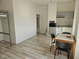
                                                                                        Location
                                                                                         Appartement meublé T1 25m² à Angoulême