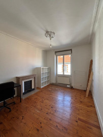 
                                                                                        Location
                                                                                         Appartement meublé T1 bis avec cuisine séparée -  31.3m² - Proche cours Jean Jaurès
