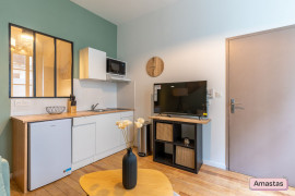 
                                                                                        Location
                                                                                         Appartement meublé T1bis - Centre Bordeaux quartier Saint Michel