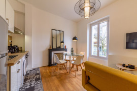 
                                                                                        Location
                                                                                         Appartement meublé T2 30m² à GRENOBLE