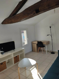 
                                                                                        Location
                                                                                         Appartement meublé T2 33.61m² à Angoulême