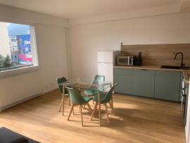 
                                                                                        Location
                                                                                         Appartement meublé T2 53m² à GRENOBLE