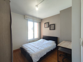 
                                                                                        Location
                                                                                         Appartement meublé T2 proche Citadelle
