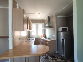 
                                                                                        Location
                                                                                         Appartement meublé T2 proche Citadelle