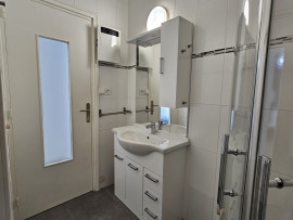 
                                                                                        Location
                                                                                         Appartement meublé T3 46m² à GRENOBLE