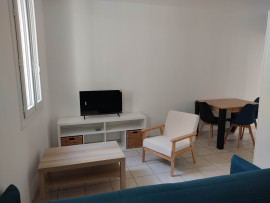 
                                                                                        Location
                                                                                         Appartement meublé T3