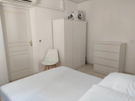 
                                                                                        Location
                                                                                         Appartement meublé T3