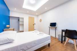 
                                                                                        Location
                                                                                         Appartement meublé T3 70m² à Grenoble