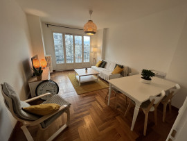 
                                                                                        Location
                                                                                         Appartement meublé T3 71m² à GRENOBLE