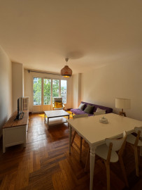 
                                                                                        Location
                                                                                         Appartement meublé T3 71m² à GRENOBLE