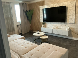 
                                                                                        Location
                                                                                         Appartement meublé T3 87.21m² à Saint-Étienne